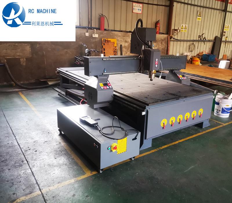 RC1325V cnc router with air vacumn